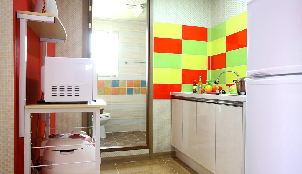Bluesean Pension Namhae Exterior photo